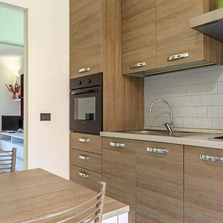 Apartment Trea